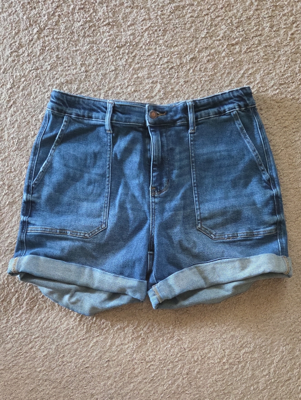 Judy Blue Medium Blue High-Rise Rolled Cuff Jean Shorts